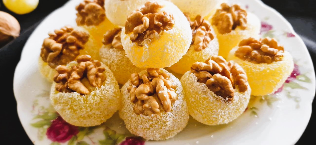 Key Tips for Making Baslogh with Starch Soft and smooth baslogh texture prepared with starch