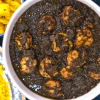 Ghalieh Meygoo recipe served with Persian saffron rice, crispy tahdig, and mango pickle