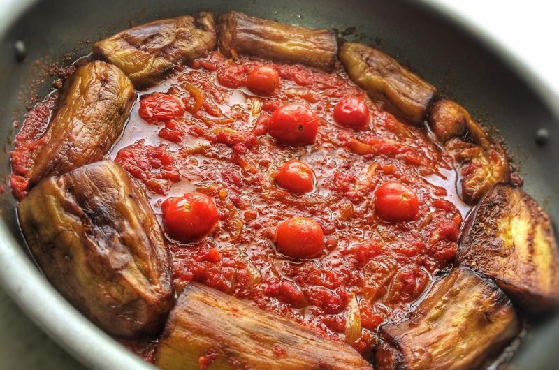 Gojeh Bademjan |Persian Tomato and Eggplant